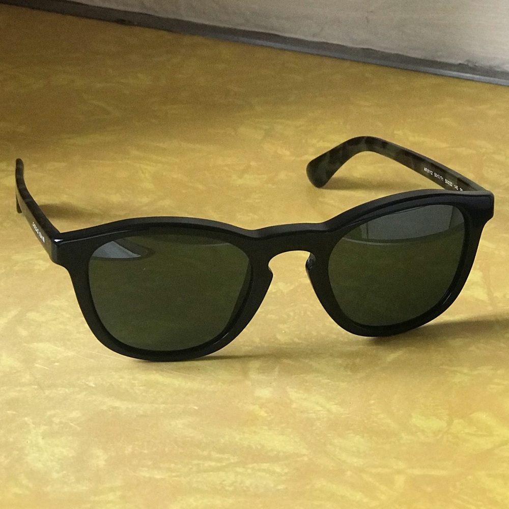 Giorgio Armani AR 8112 Sunglasses